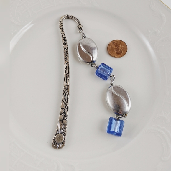 Jewelry - 🖤3 for 25🖤Silver Tone Celestial Bookmark Blue